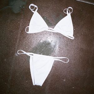 Basic Swim white top size small